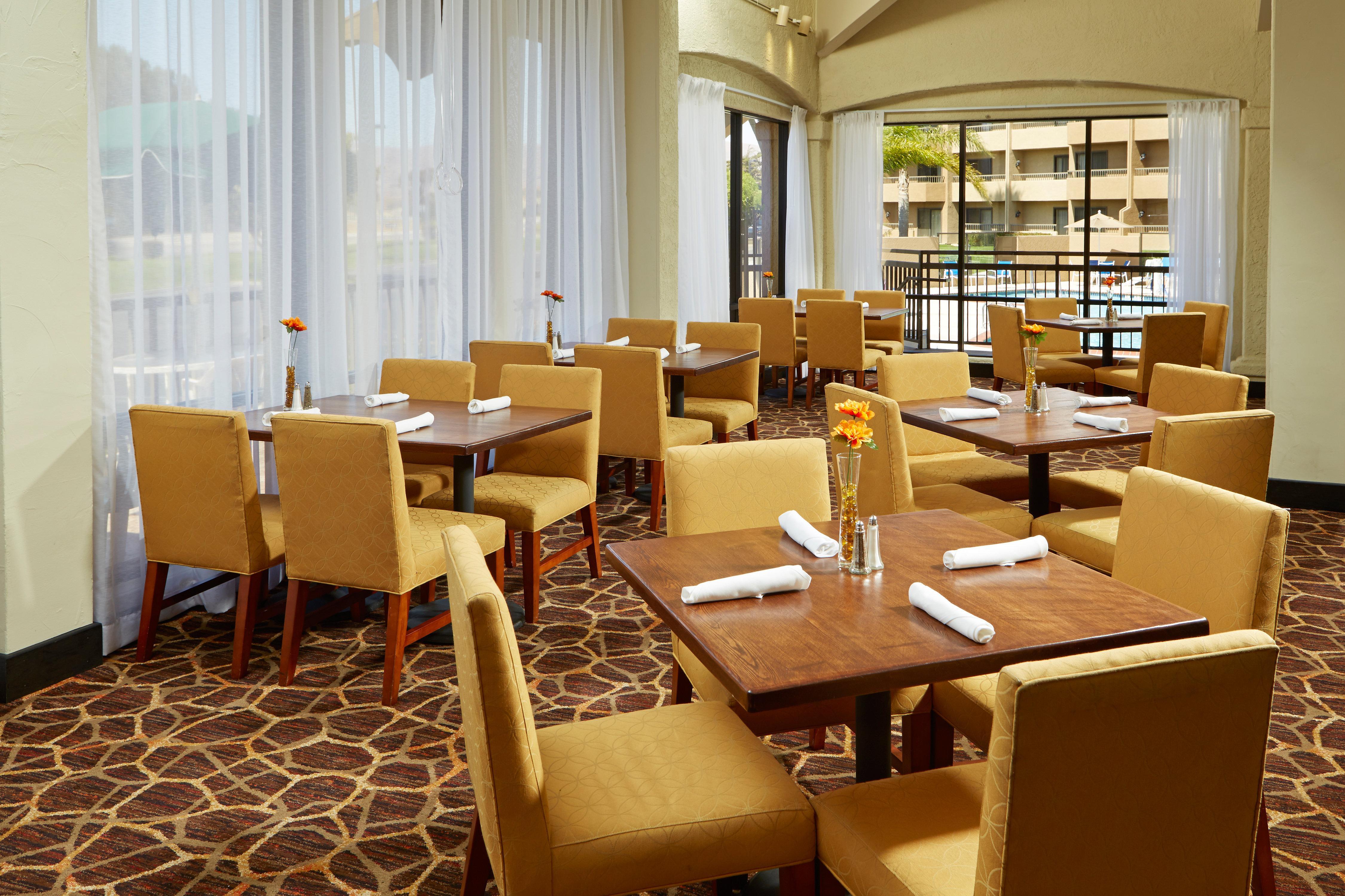 Holiday Inn & Suites Santa Maria By Ihg Santa Maria (Santa Barbara County) Exterior foto